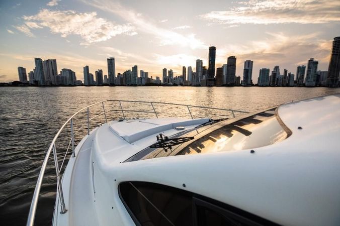 Sea Ray 56 | Cortrick