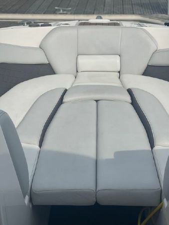 Regal 2700 | Queen of Tortuga