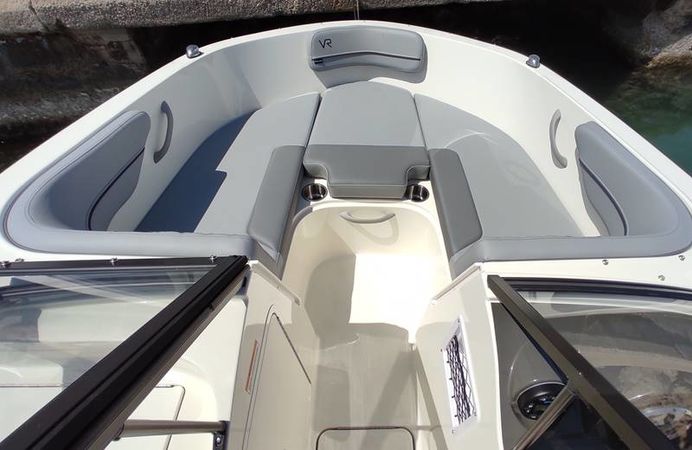 Bayliner VR4 OE | Atlas
