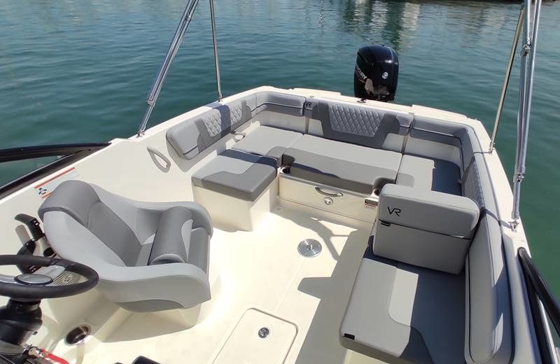 Bayliner VR4 OE | Atlas