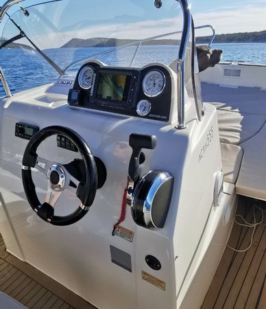 Quicksilver 555 Open | Active 15