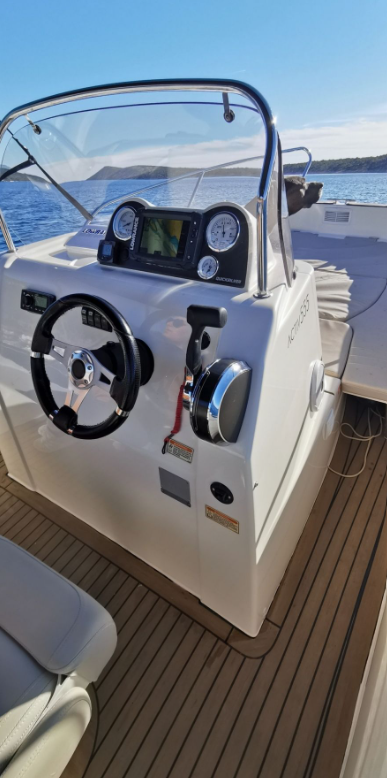 Quicksilver 555 Open | Active 15