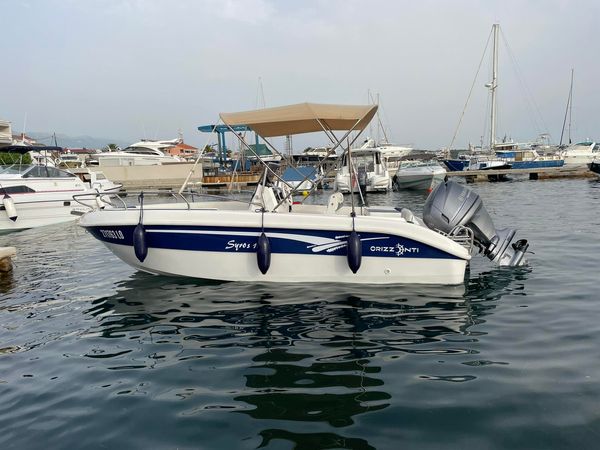 Orizzonti Syros 190 | Maris 21