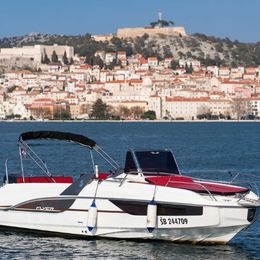 Beneteau Flyer 7.7 | Sundeck