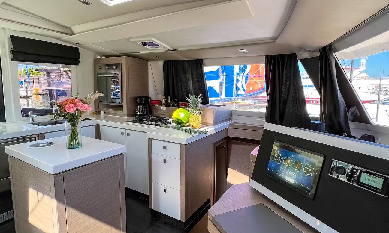Fountaine Pajot Saona 47 | Kaii