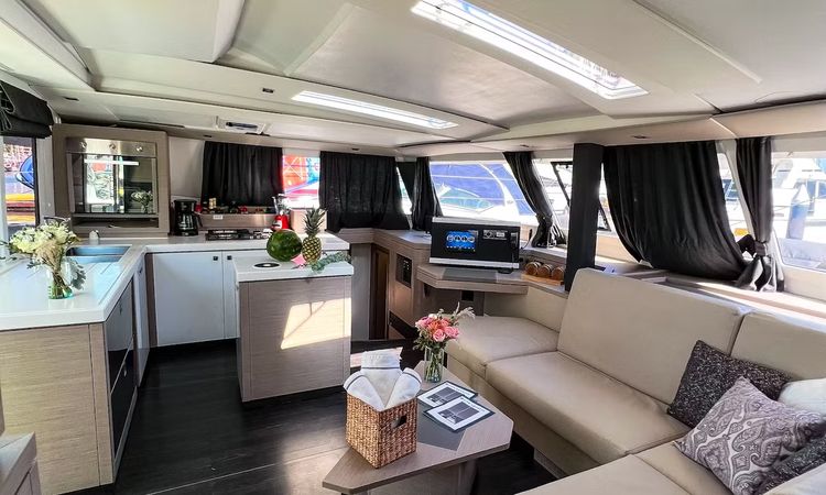 Fountaine Pajot Saona 47 | Kaii