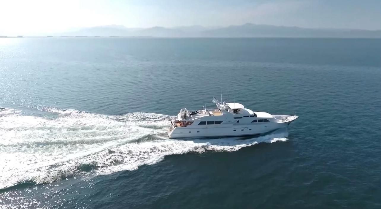 Broward 110 | Amixtli