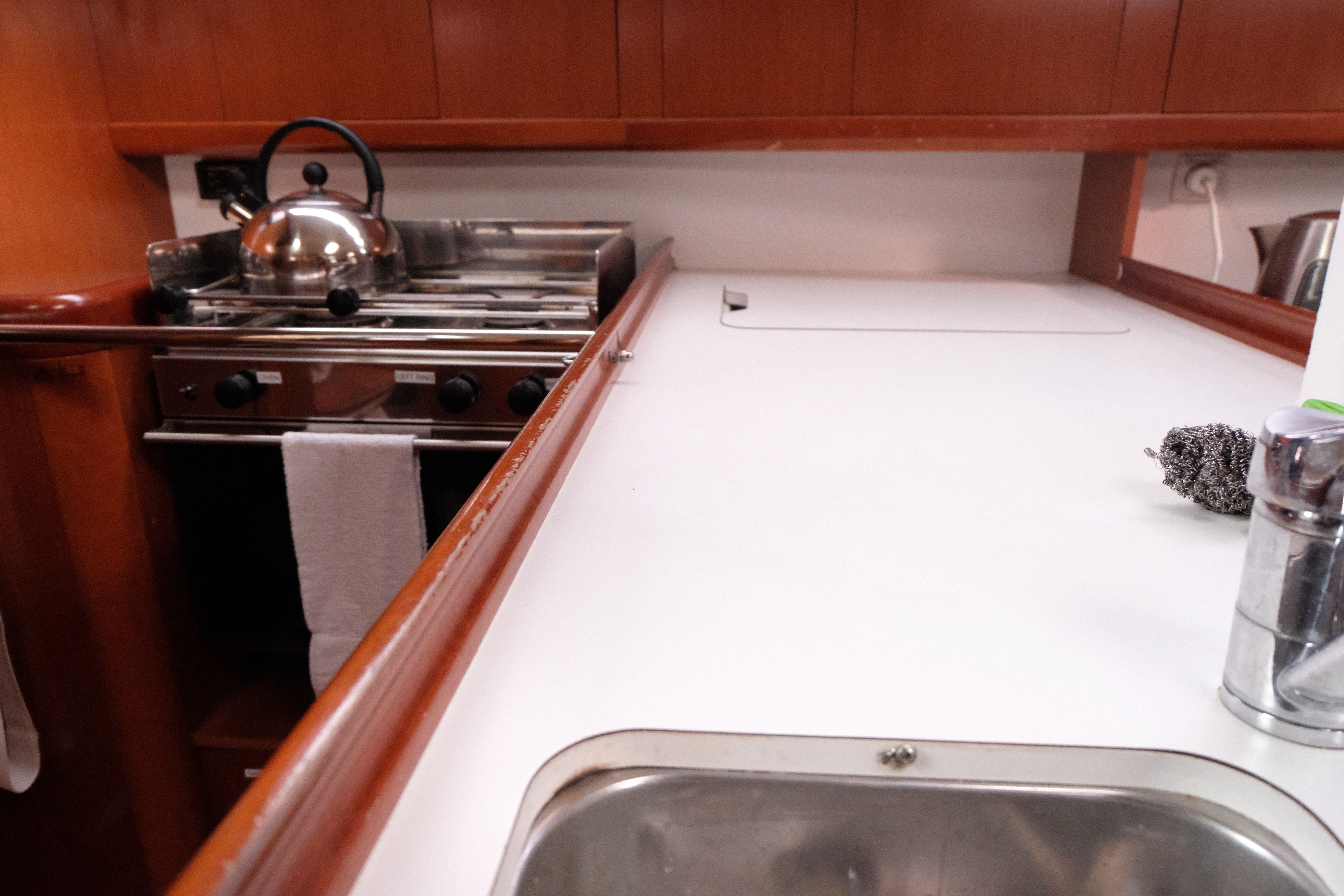Beneteau Oceanis 37 | Mischief of Hamble