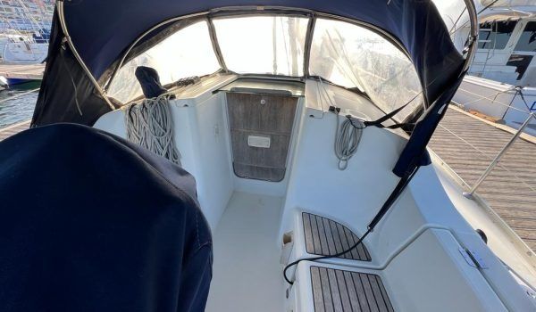 Beneteau Oceanis 323 | India