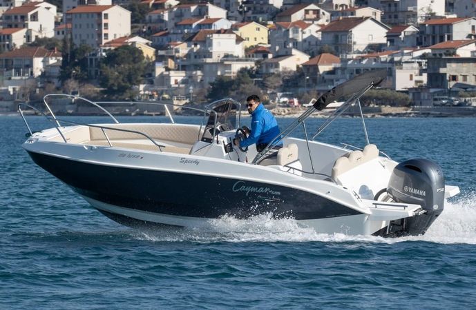 Speedy Cayman 585 | Delux