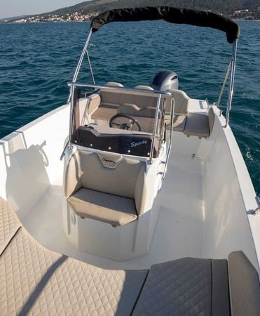 Speedy Cayman 585 | Delux