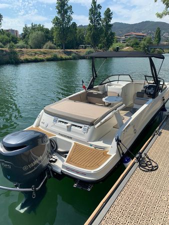Bayliner VR6 Bowrider | Phacochere