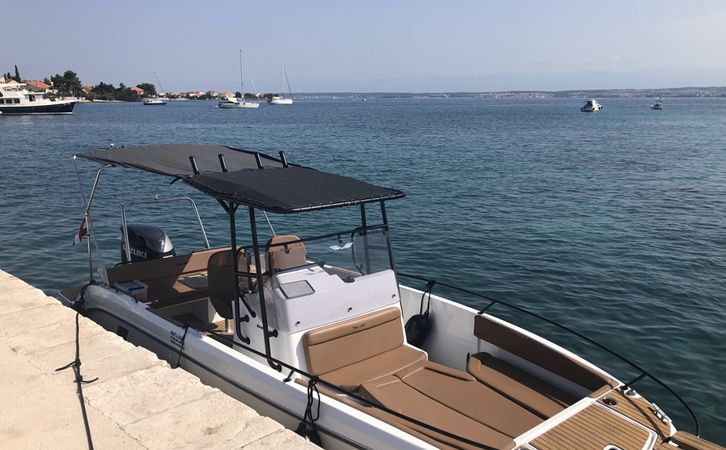 Beneteau Flyer 8 | Nouveaute