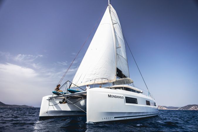 Lagoon 46 | Mondango