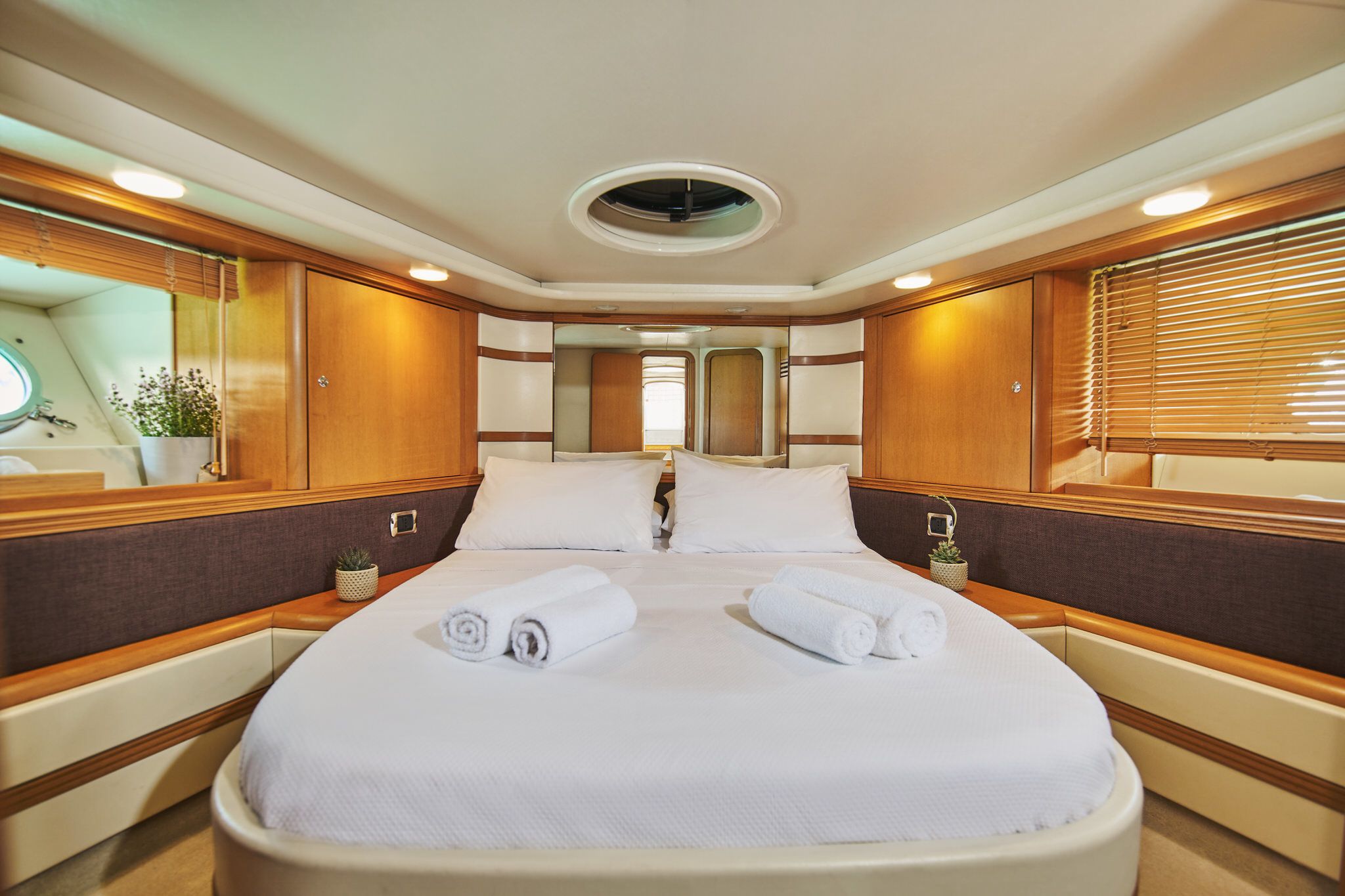 Baia 54 Aqua | Daphne