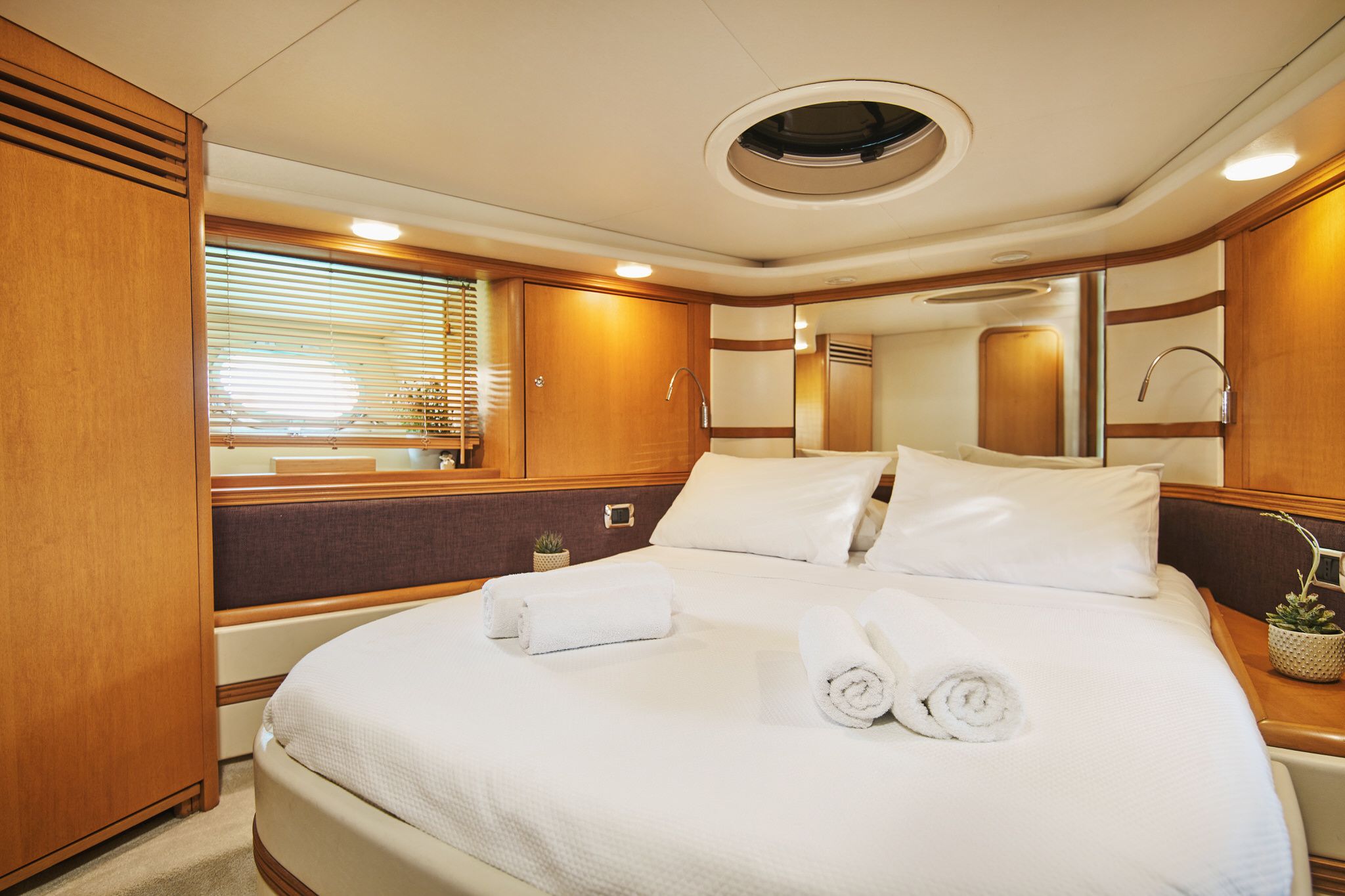 Baia 54 Aqua | Daphne