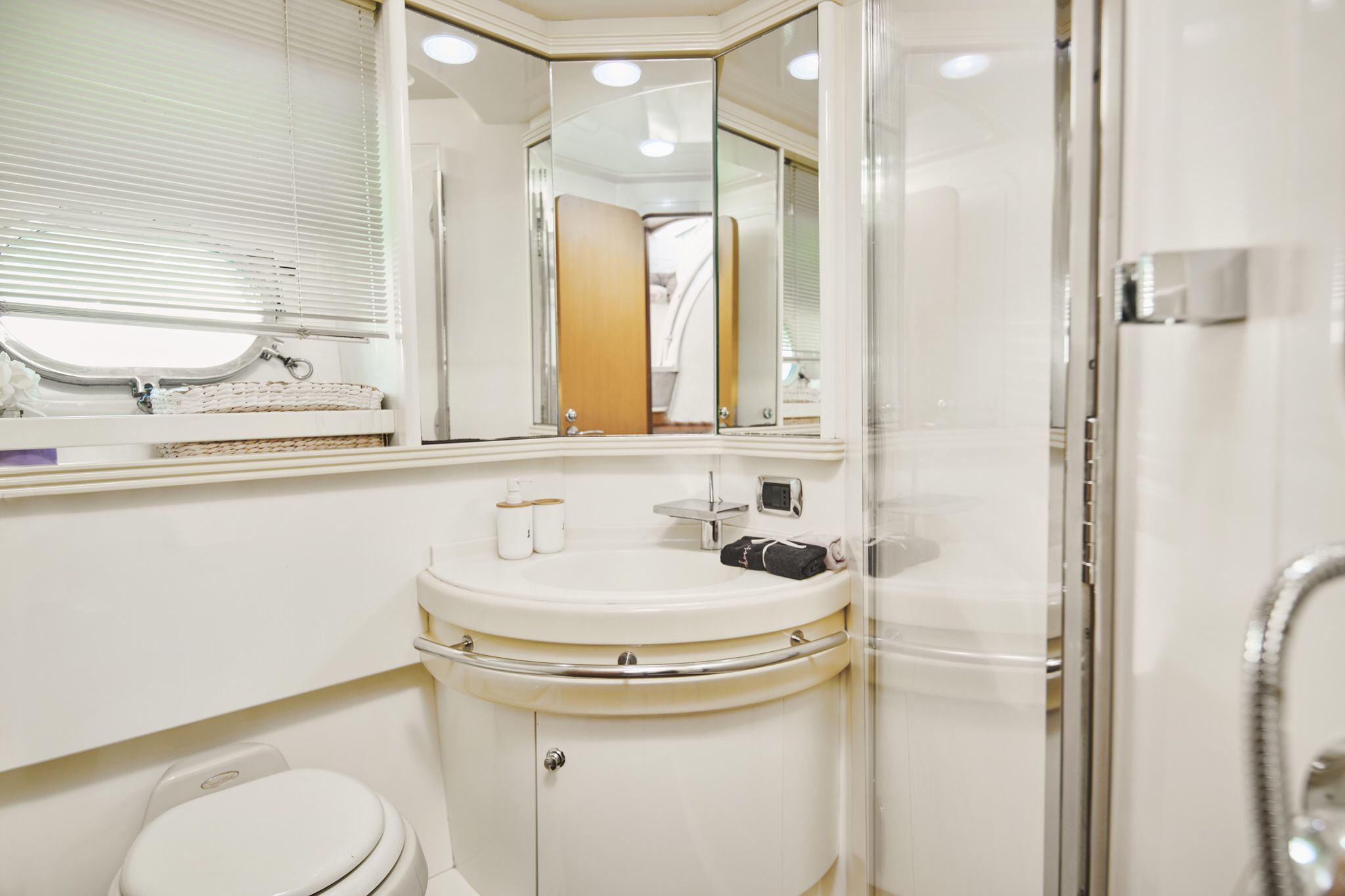 Baia 54 Aqua | Daphne