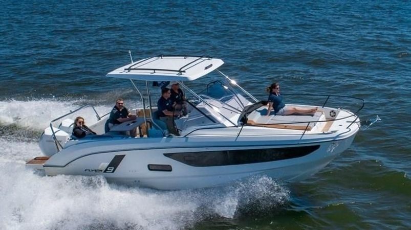 Beneteau Flyer 9 Sundeck | 9000KK