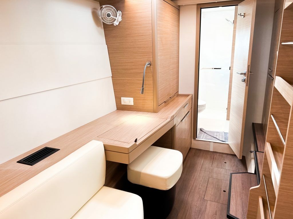 Lagoon 40 | CloudWalker