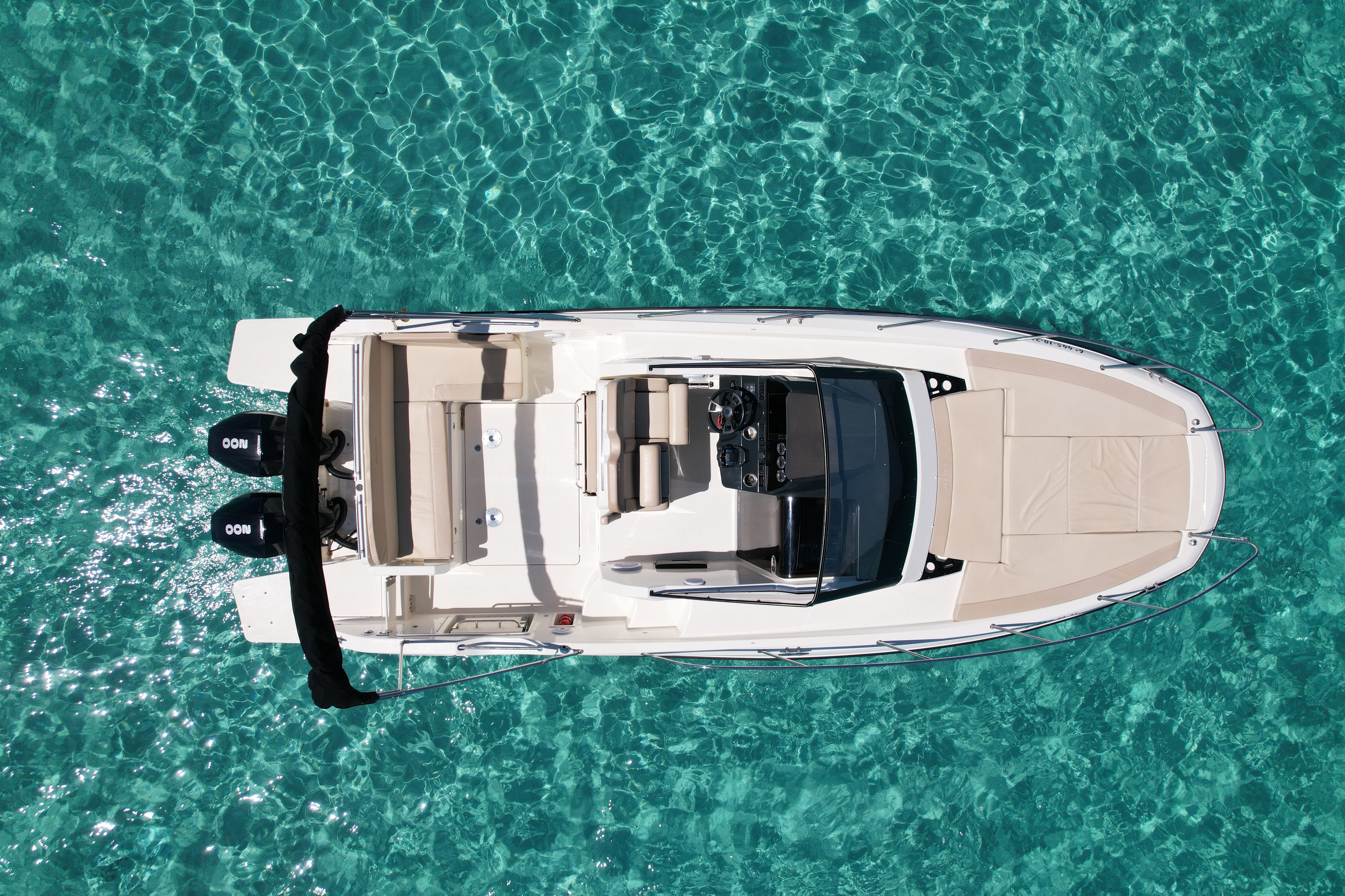 Quicksilver 875 | Luz