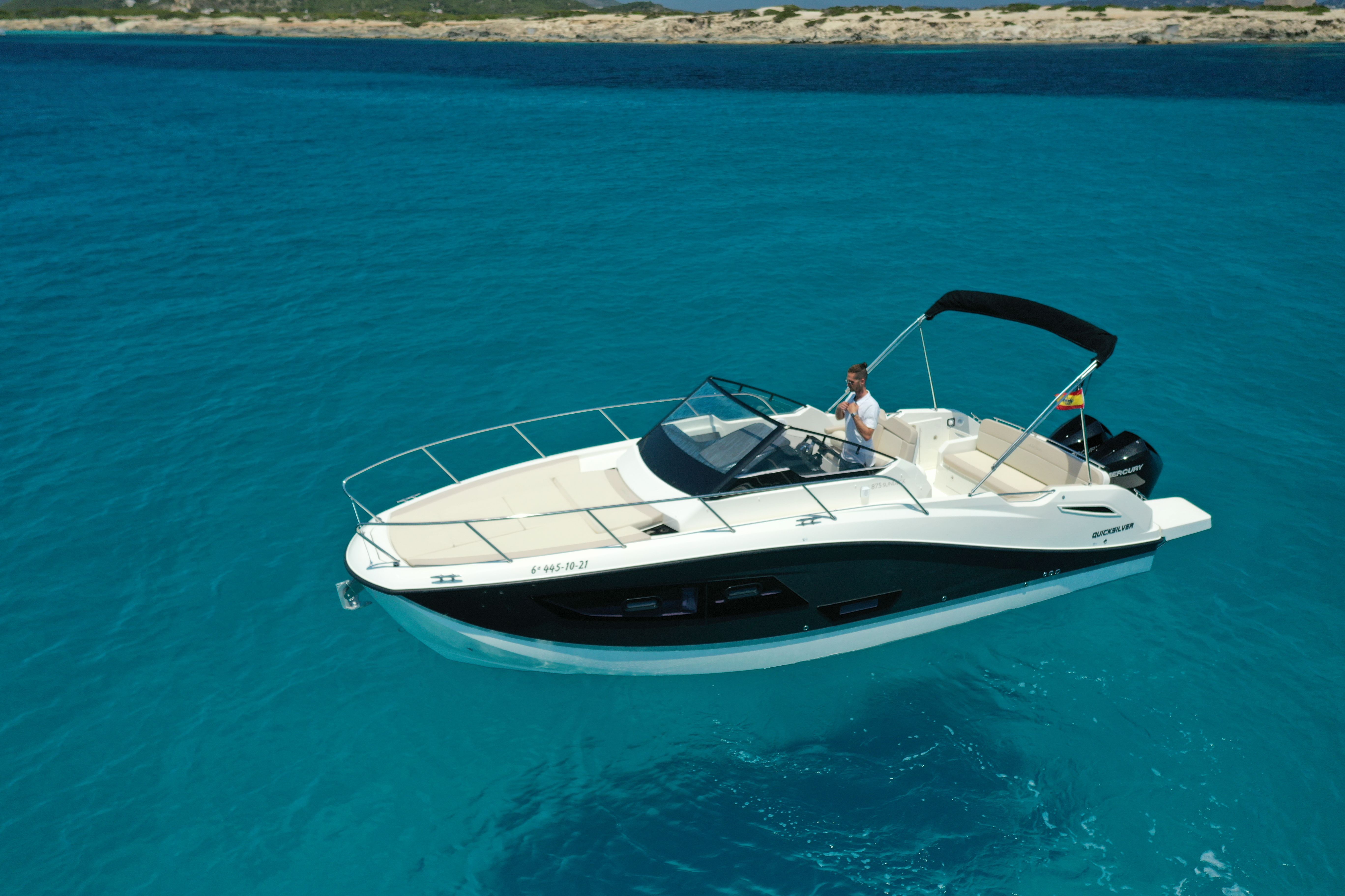 Quicksilver 875 | Luz