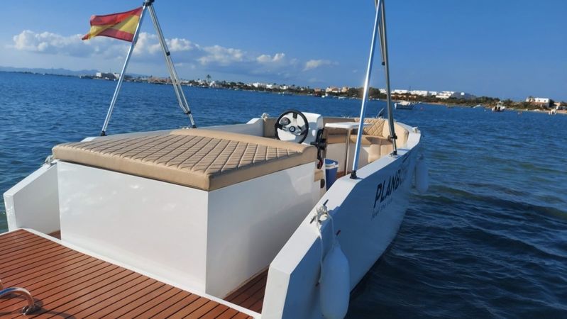 Boats Mak Cattleya X6 | 16