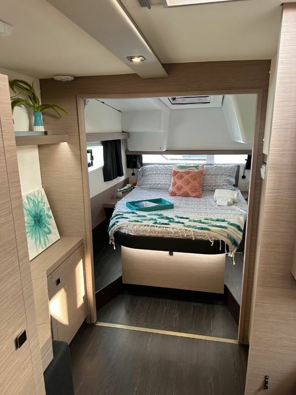 Fountaine Pajot Isla 40 | Sea Magik