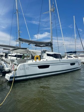 Fountaine Pajot Isla 40 | Sea Magik
