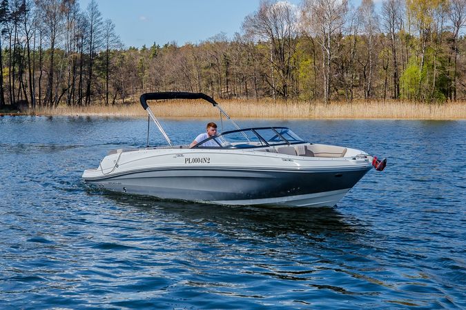 Bayliner VR6 E | 21