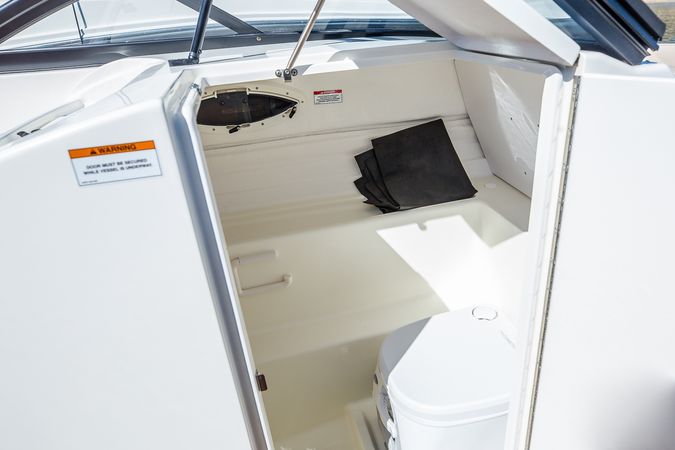 Bayliner VR6 E | 21