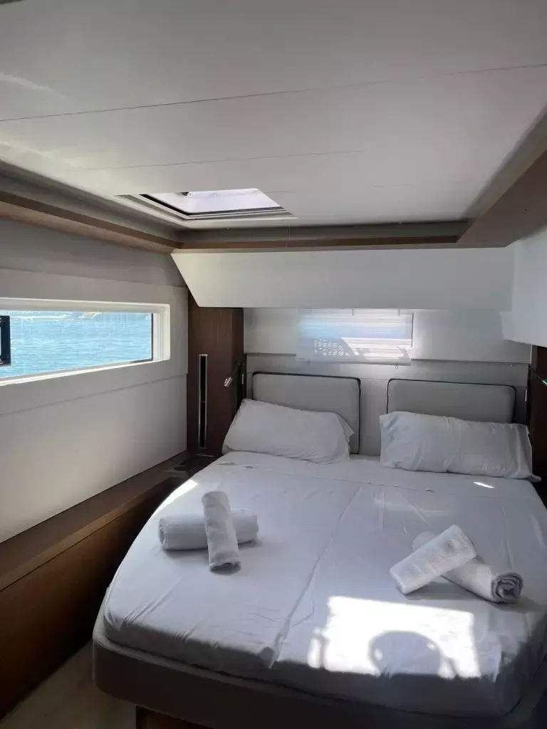 Lagoon 46 | Thirteen