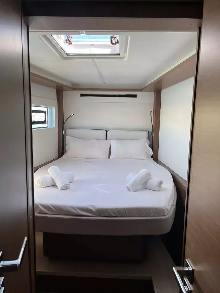 Lagoon 46 | Thirteen