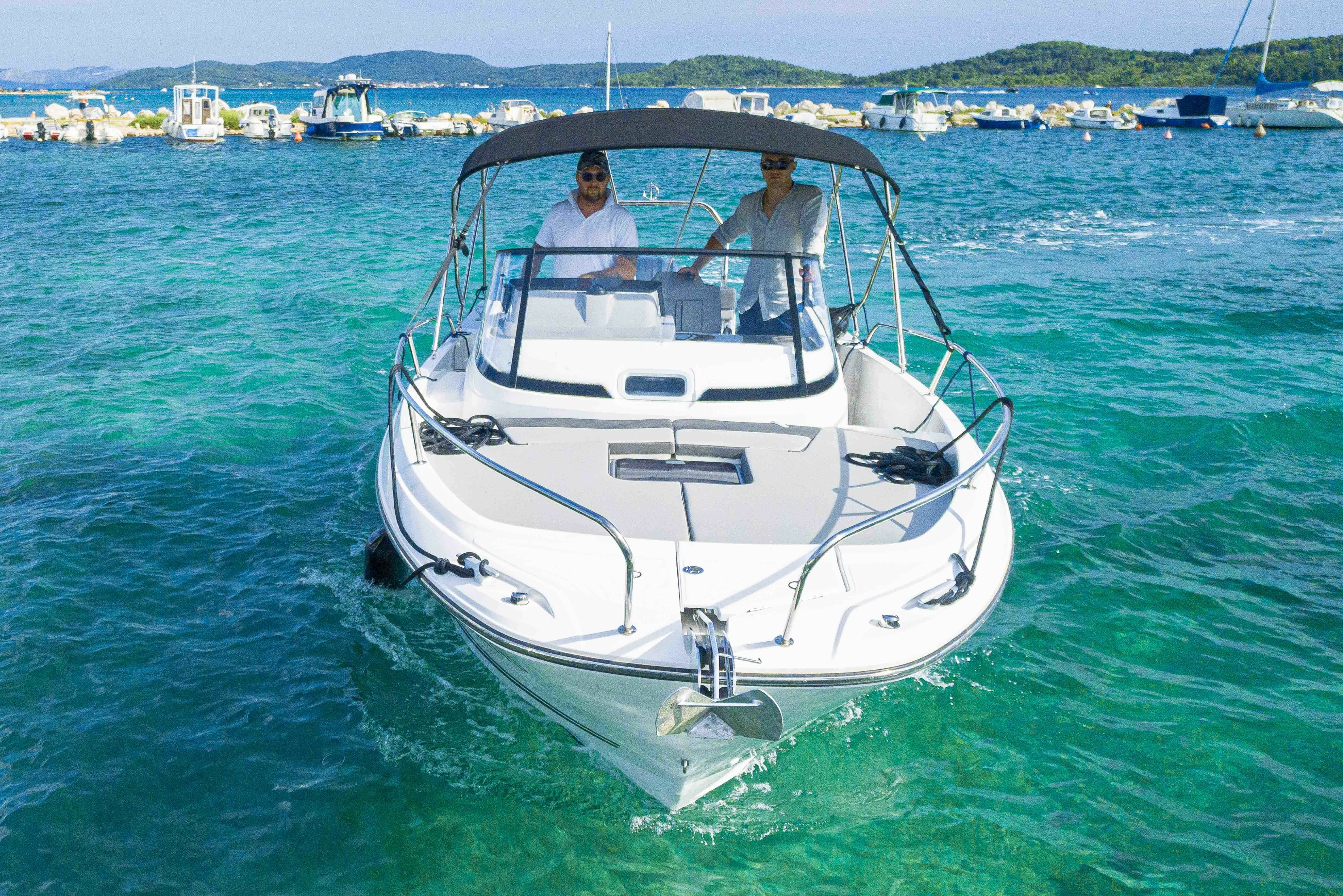 Jeanneau Cap Camarat 7.5 WA | Mokenguden 2