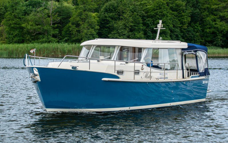 Brandsma Luna 30 | Mila