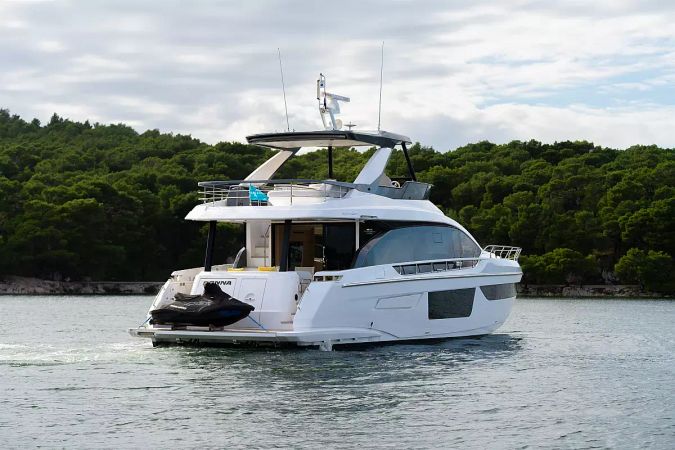 Azimut 68 | Donna