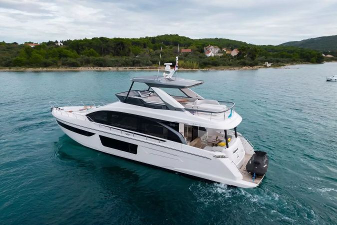 Azimut 68 | Donna