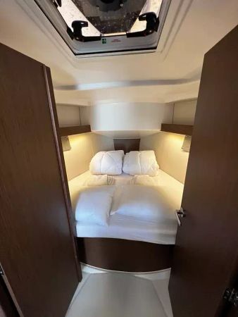 Beneteau Oceanis 34.1 | Clara