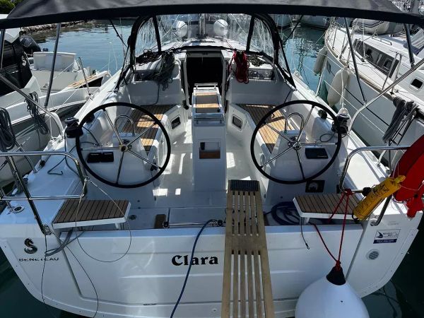 Beneteau Oceanis 34.1 | Clara
