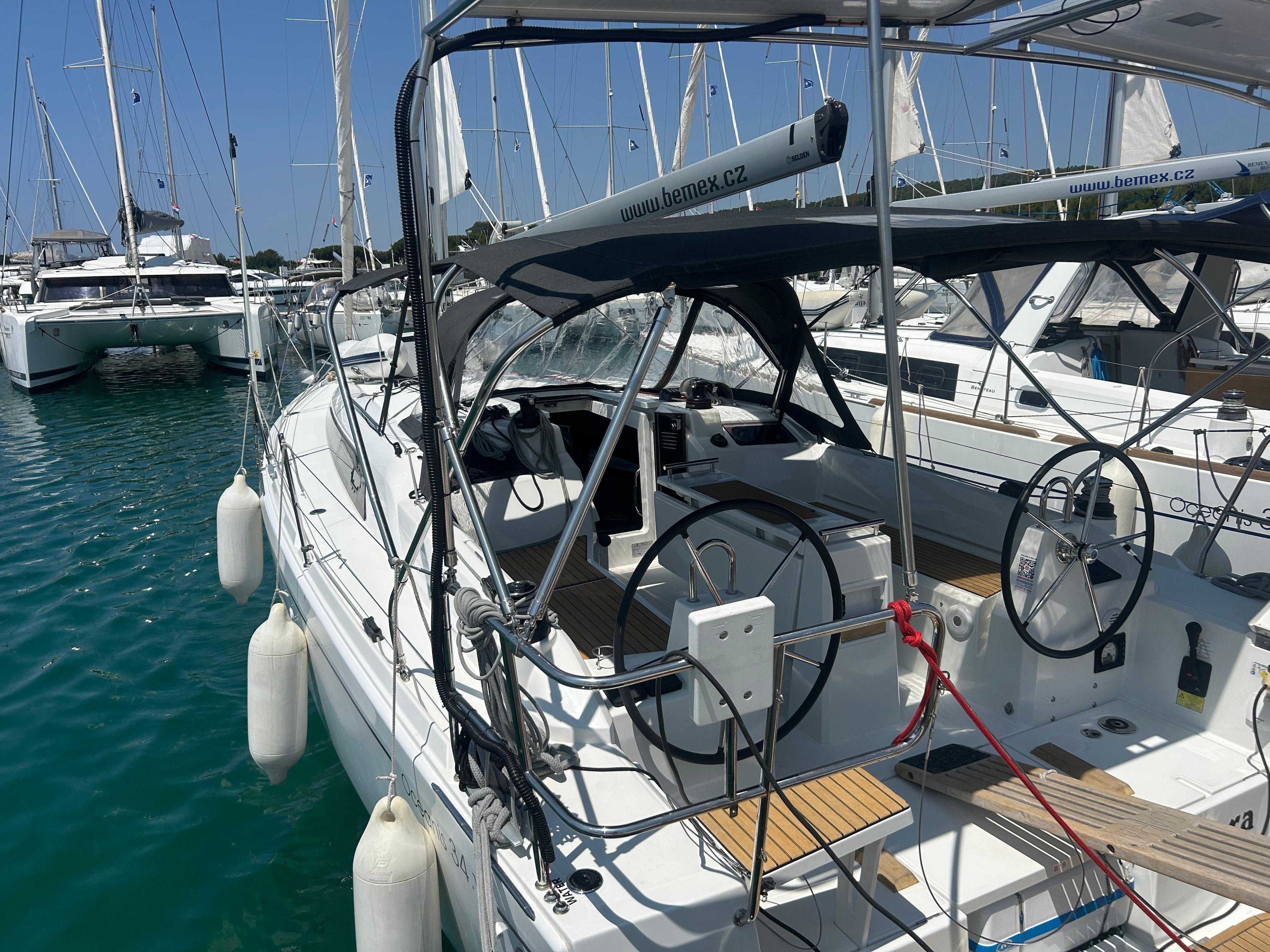 Beneteau Oceanis 34.1 | Clara