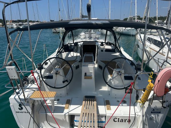 Beneteau Oceanis 34.1 | Clara