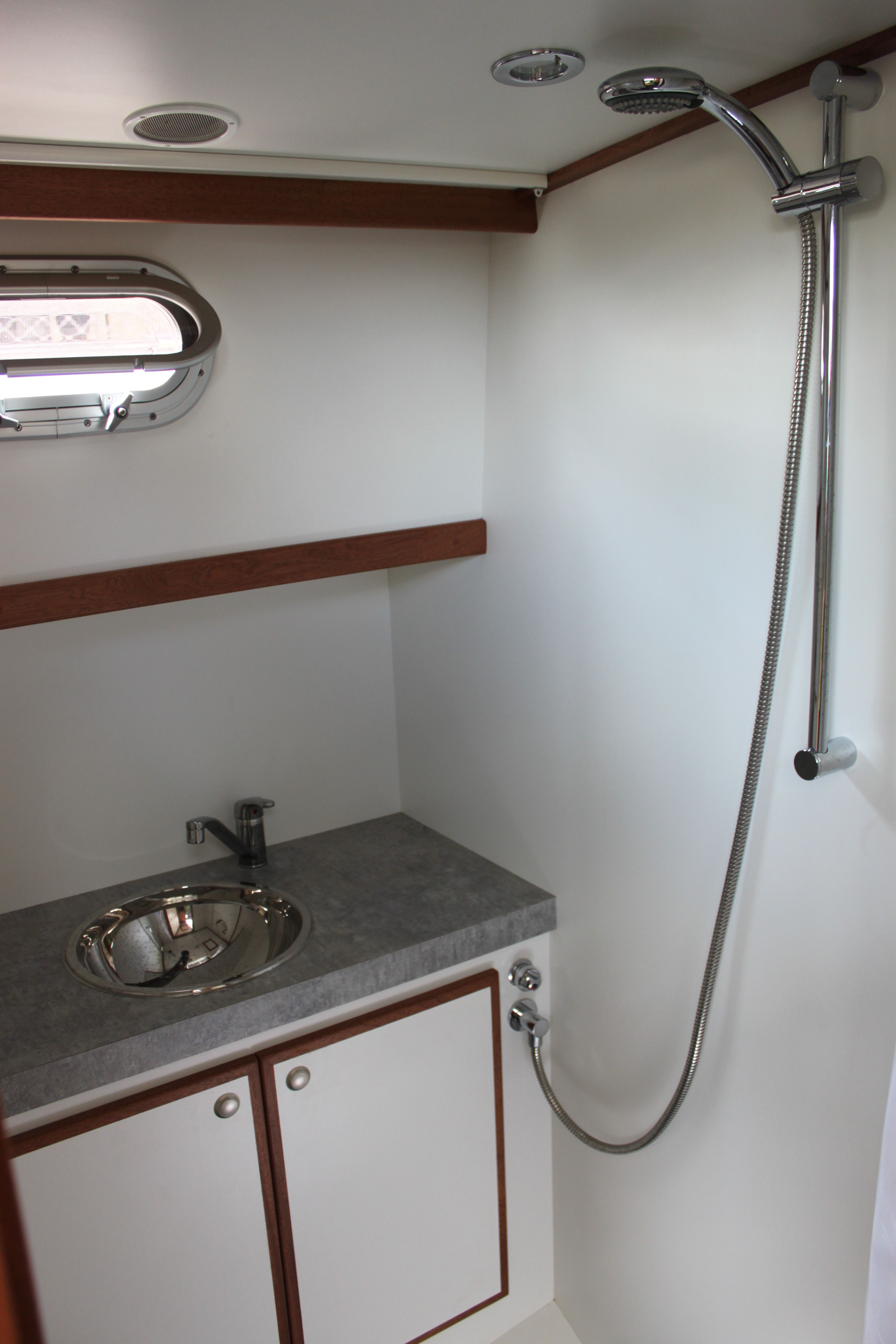 Brandsma Luna 34 | Mira