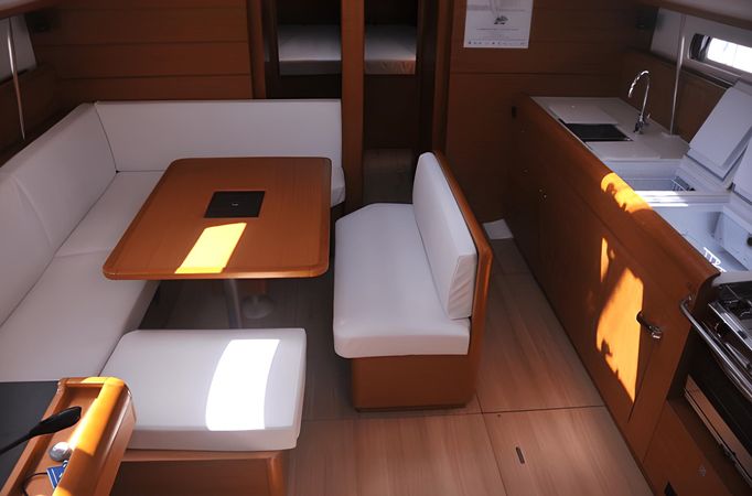 Jeanneau Sun Odyssey 479 | Tanqueray