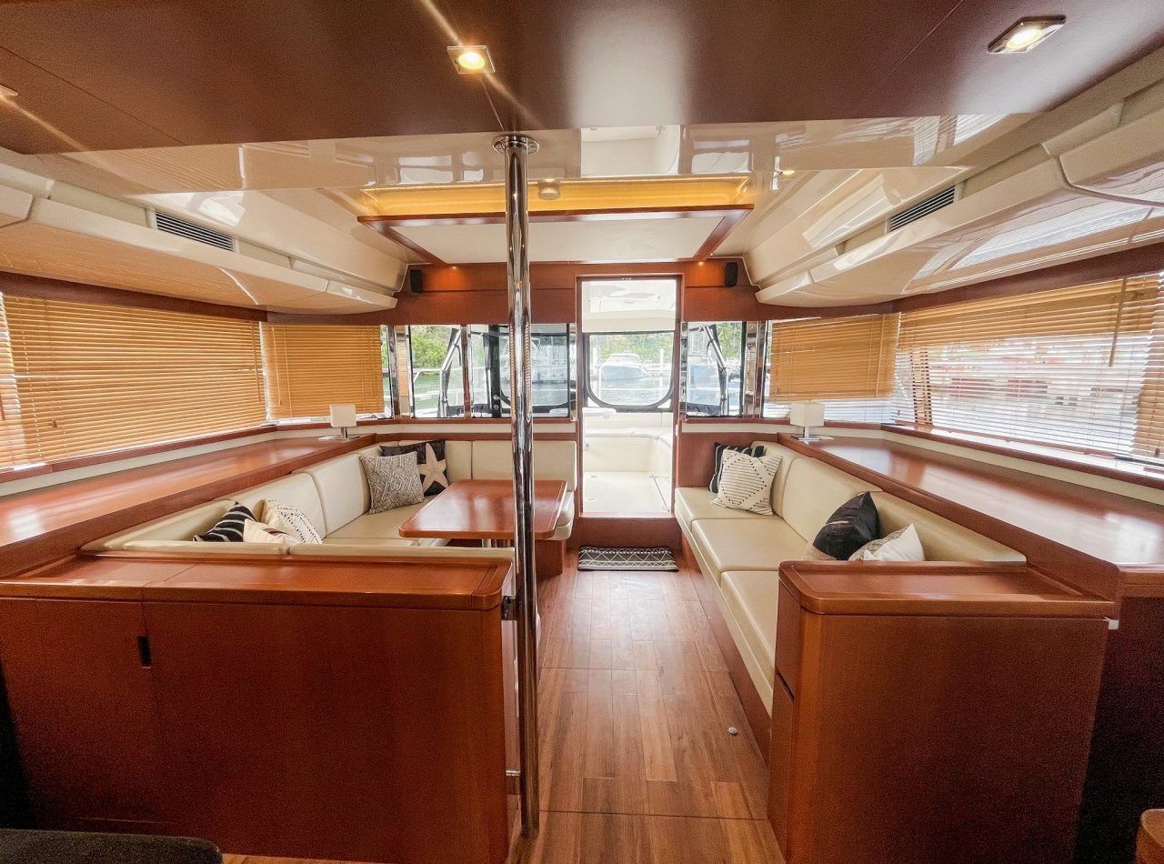 Aquila 48 | Three Quarters Full