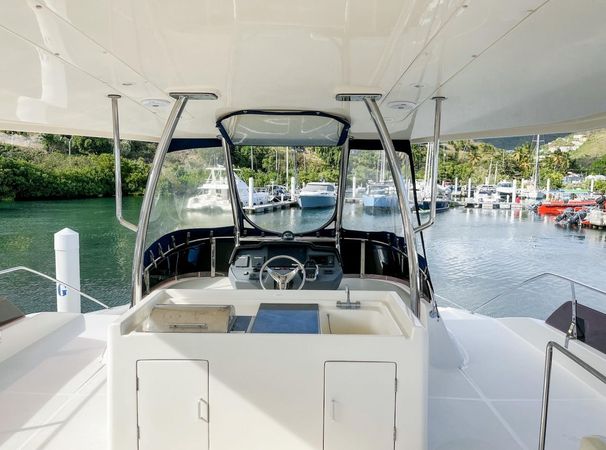 Aquila 48 | Three Quarters Full
