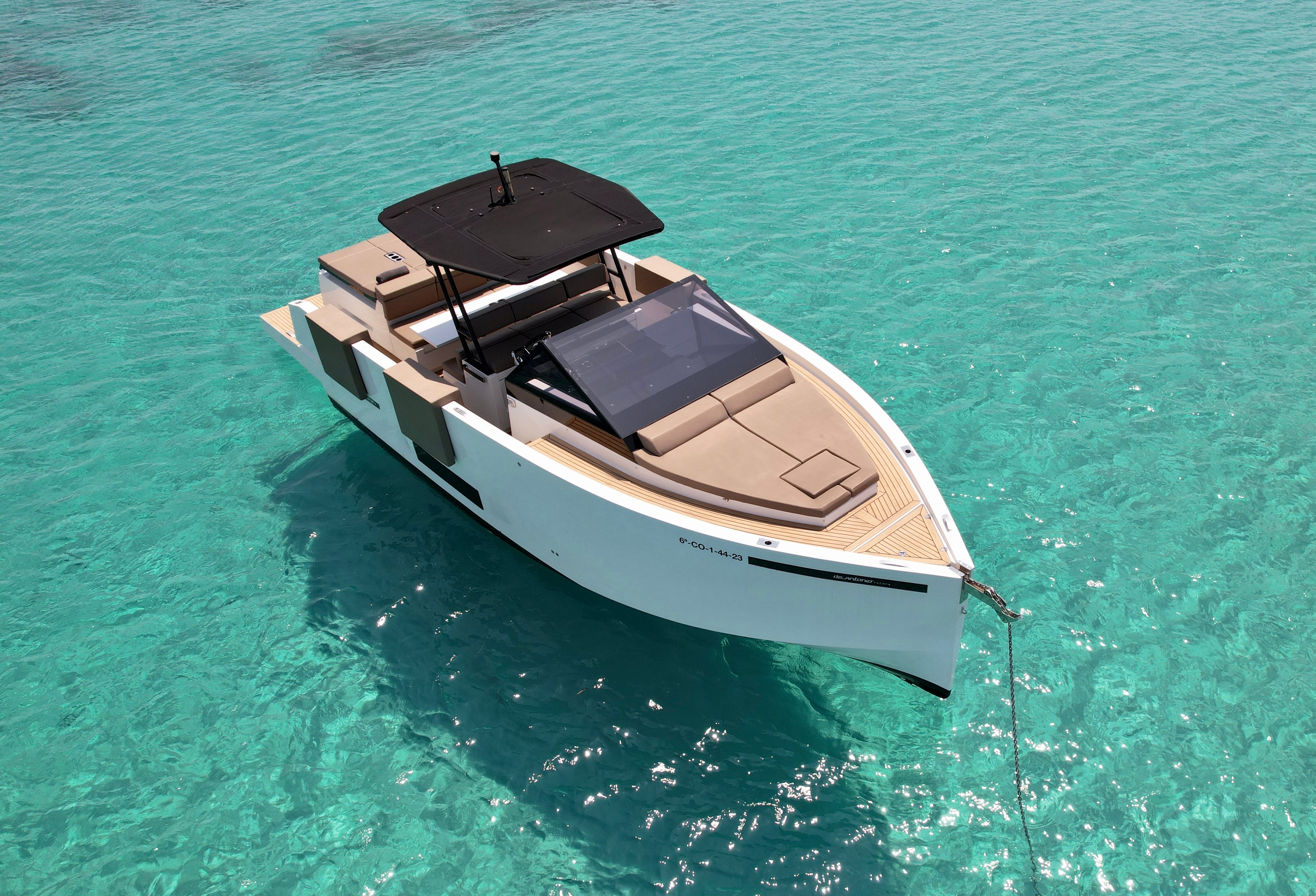 De Antonio D34 Open | Delito