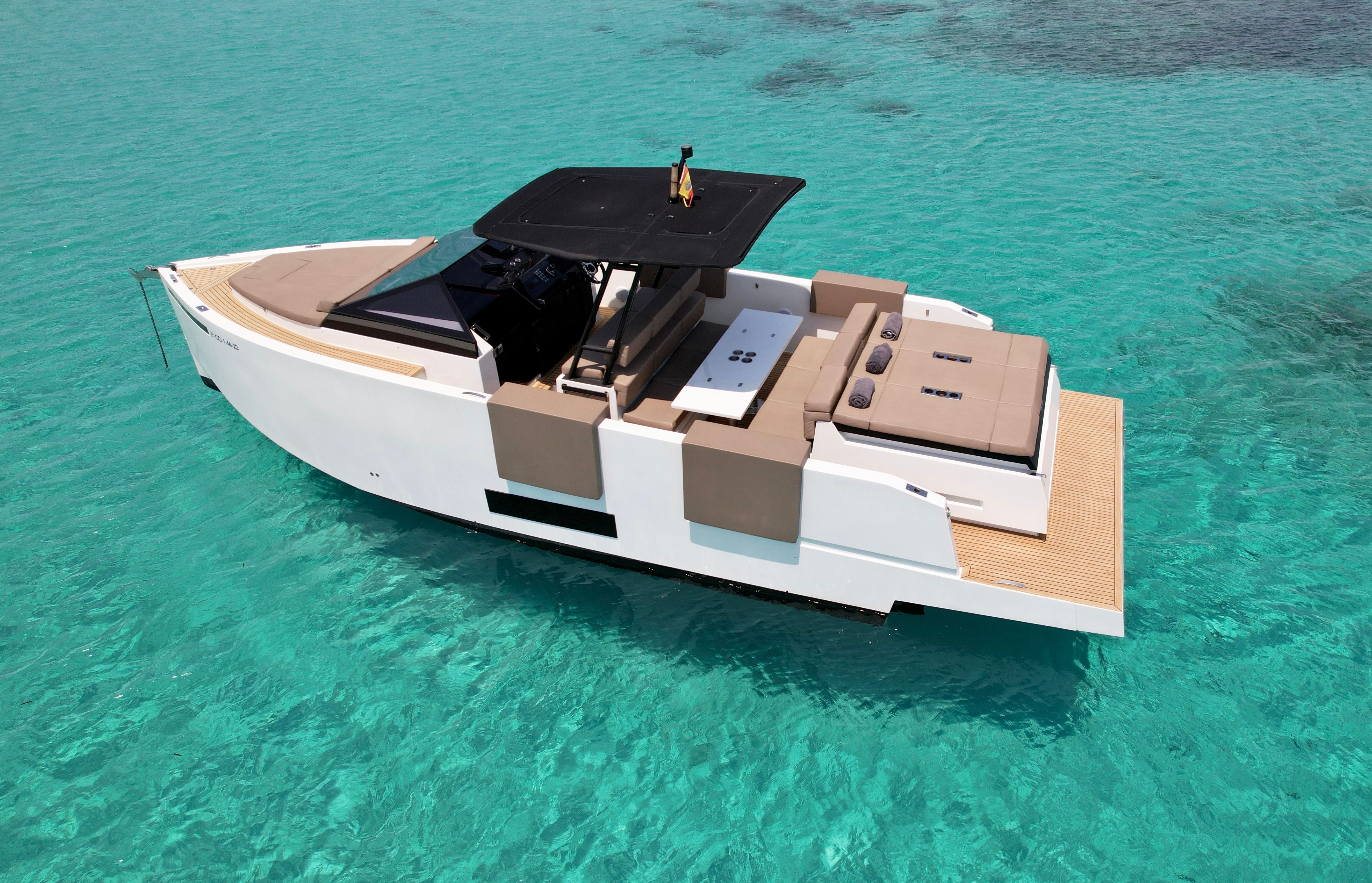 De Antonio D34 Open | Delito