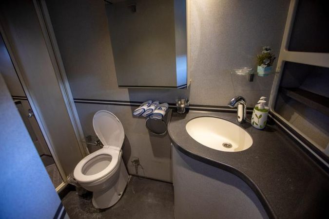 Custom Built 85 | Poseidon F