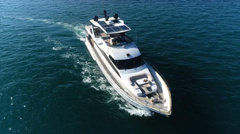 Custom Built 85 | Poseidon F