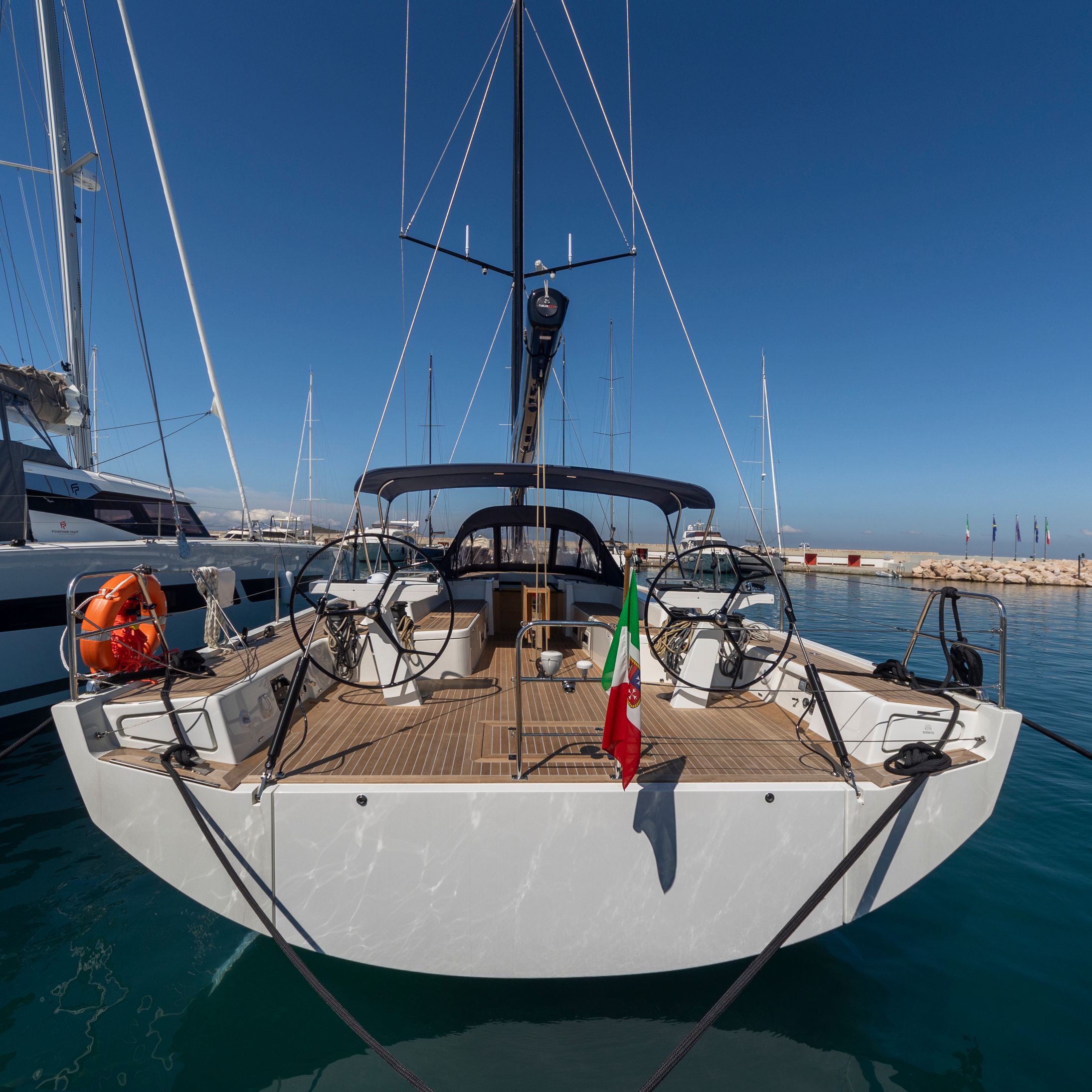 Solaris 55 | Avalon