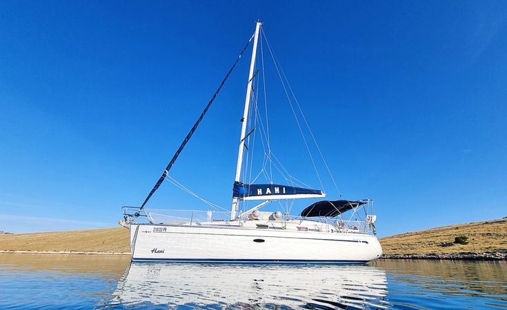 Bavaria Cruiser 37 | Hani